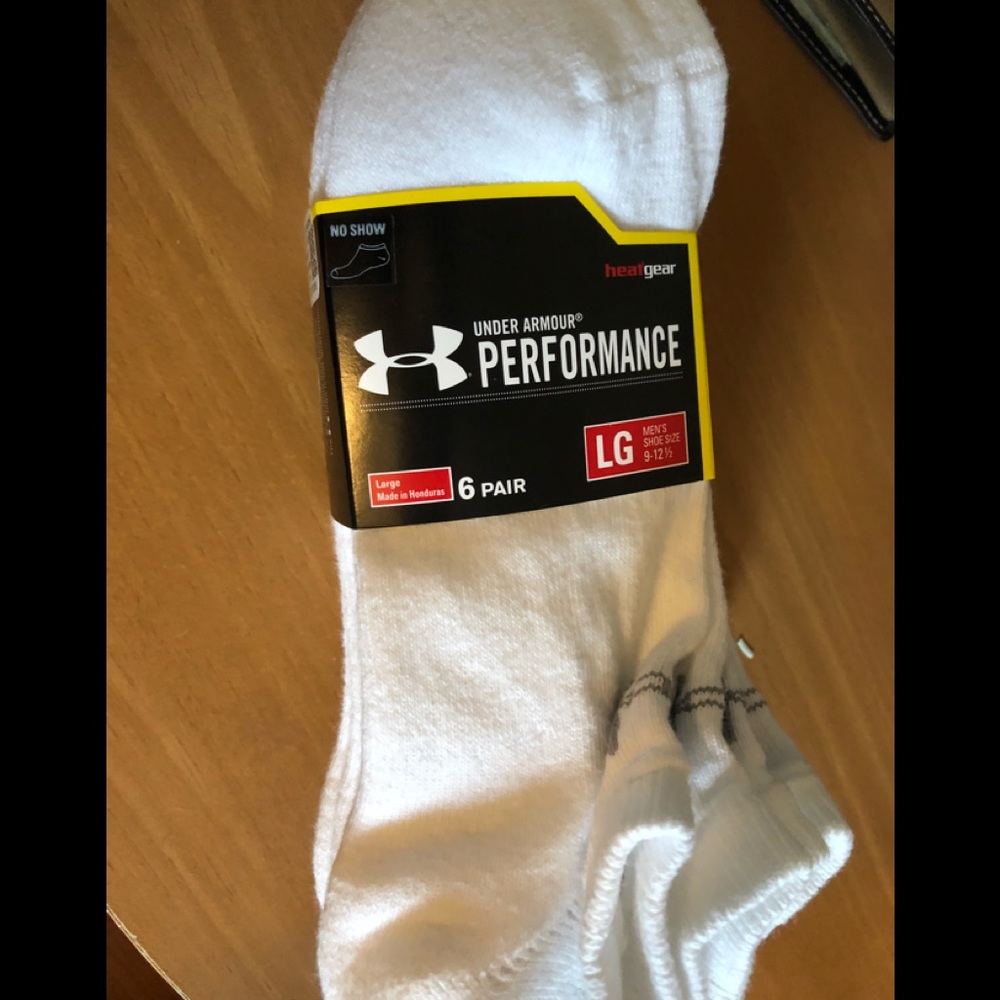 Under amor socks